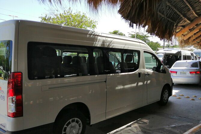 Punta Cana Airport to Punta Cana Hotels ( up to 25 km) - First Impressions and Experience