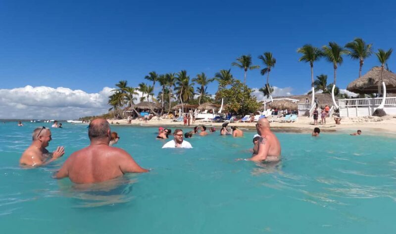 Punta Cana: Catalina Island Trip with Snorkeling - Who Should Consider This Tour