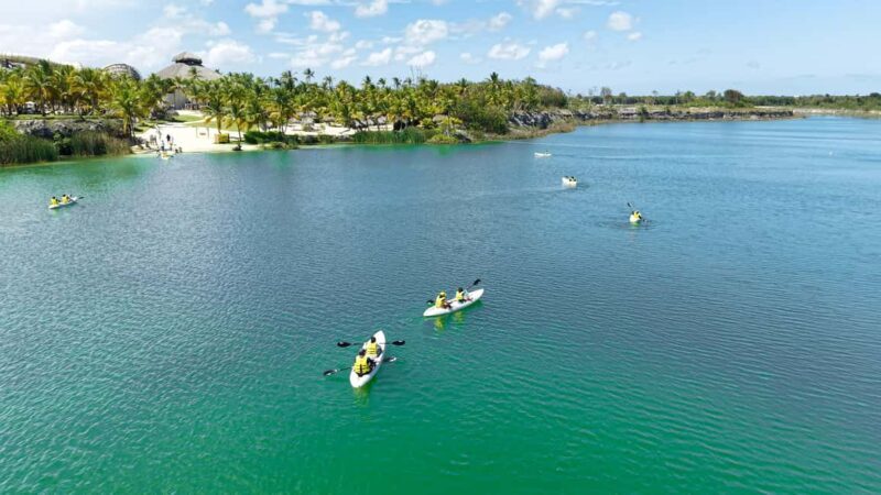 Punta Cana: El Dorado Water Park Entry with Hotel Transfers - Food and Beverage Experience