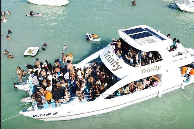 Punta Cana Hip Hop Party Boat with Open Bar *Adults Only - Group Size and Logistics