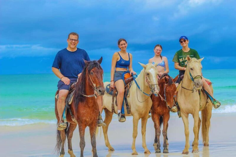 Punta Cana Horseback riding & Sunset + beach + free pick-up - Key Points
