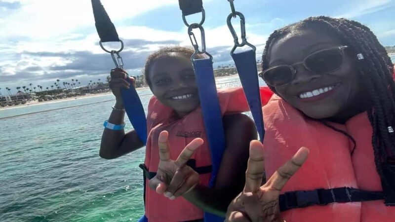 Punta Cana: Hotel Pickup and Parasailing Adventure - Detailed Breakdown of the Experience