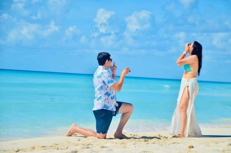 Punta cana: Island Escape to Saona  catamaran & Beach lunch - Key Points