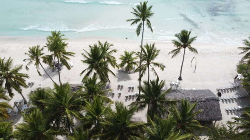 Punta cana: Island Escape to Saona  catamaran & Beach lunch - Enjoying the Beaches