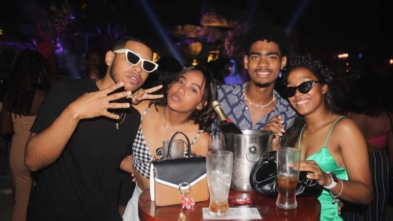 Punta Cana: Maroca VIP Table Service with Bottle & Transport - FAQs