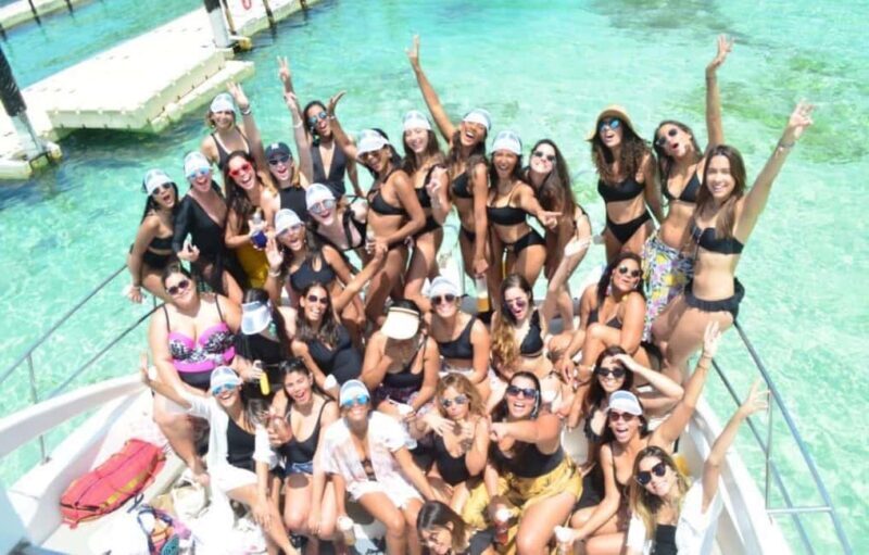 Punta Cana: Party Boat with Snorkeling, Open Bar And Hip Hop - FAQ