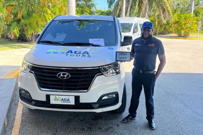 Punta Cana: Private Airport Transfer Roundtrip To From Uvero Alto - Punta Cana: Private Airport Transfer Roundtrip To From Uvero Alto