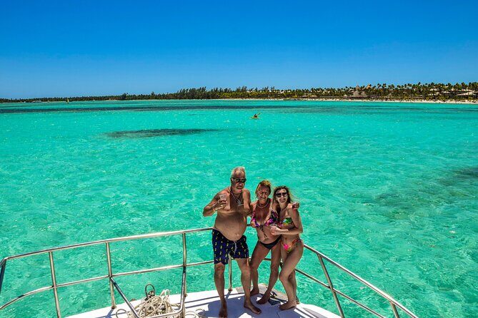 Punta Cana Private Catamaran Spring Break Party, Snorkel & BBQ - Punta Cana Private Catamaran Spring Break Party, Snorkel & BBQ: A Fun-Filled Sea Adventure