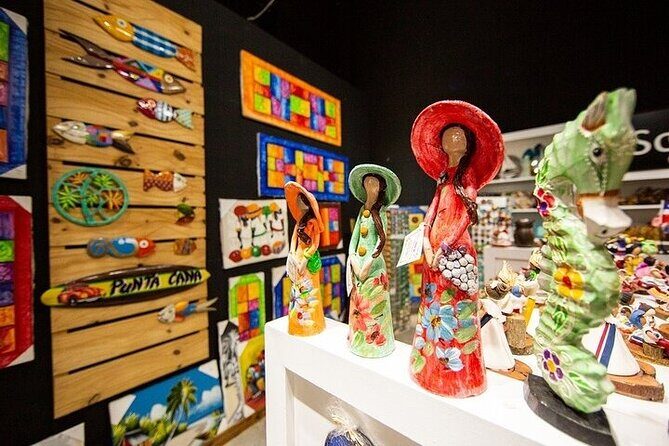 Punta Cana Shopping Guided Tour with FREE Transportation Included - Analyzing the Value