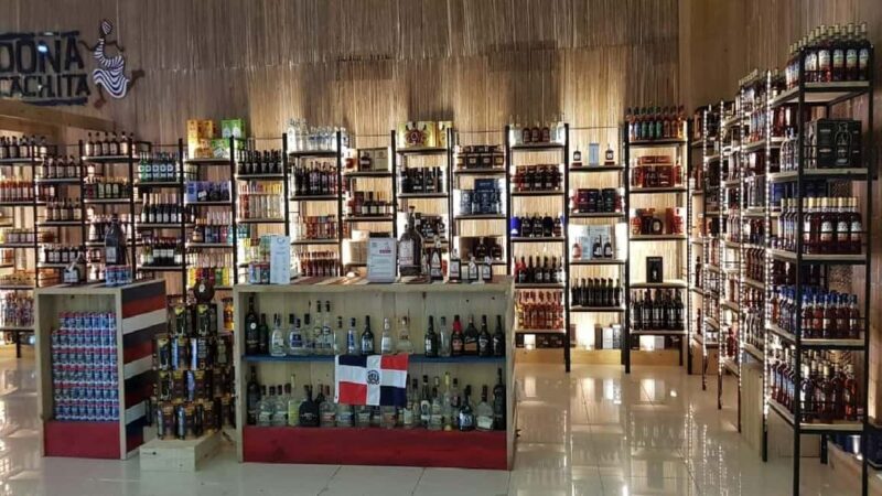 Punta Cana: Shopping Tour with Tastings and Pickup - Key Points