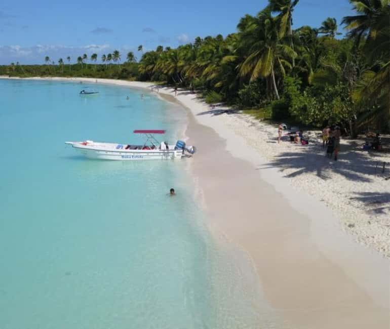 Punta Cana: VIP Private Speedboat Escape to Saona Island - The Sum Up