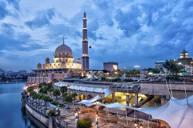 Putrajaya and Agricultural Heritage Park Tour - FAQ