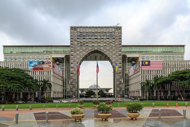 Putrajaya City Tour From Kuala Lumpur - FAQ