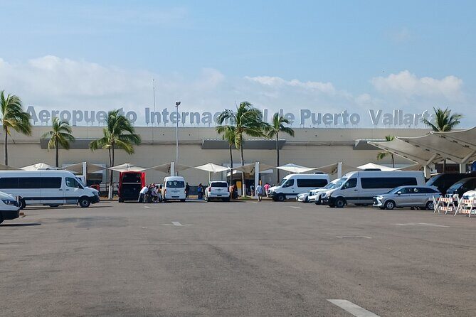 PVR VIP Round trip transfer Airport Conrad Punta Mita Airport - Who Should Book This Service?