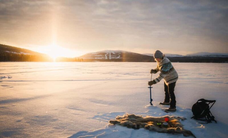 Pyhä: Ice Fishing Experience at Frozen Lake - An In-Depth Look at the Ice Fishing Experience