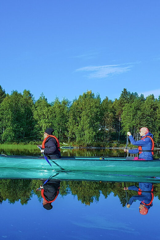 Pyhätunturi: Easy Canoe Trip on Lake Pyhäjärvi - The Sum Up