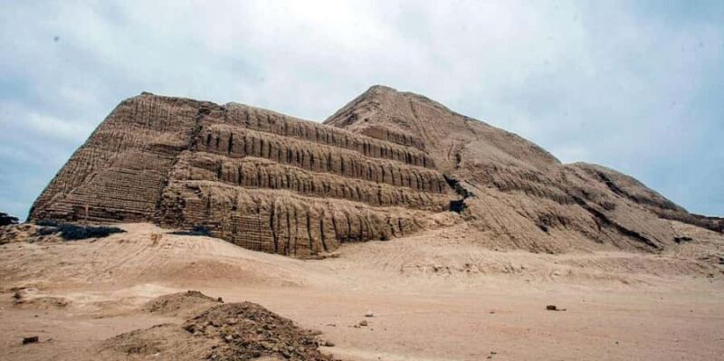Pyramids of the Sun and the Moon, Huanchaco and Chan Chan - A Deep Dive into the Tour Experience