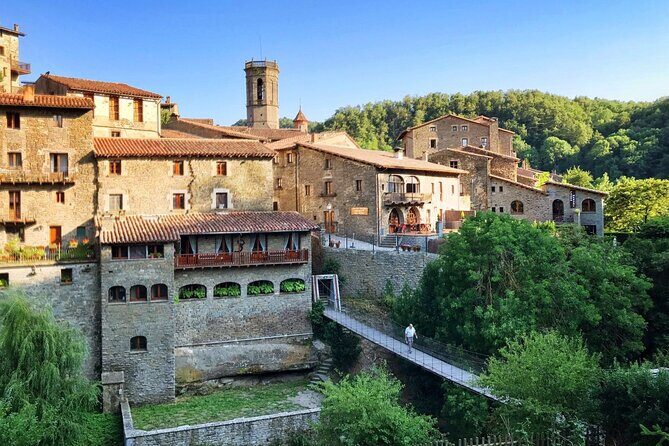 Pyrenees Medieval Village Hike from Barcelona - Key Points