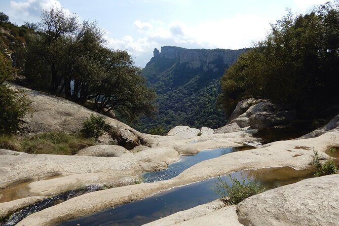 Pyrenees Medieval Village Hike from Barcelona - Practical Details: What You Need to Know