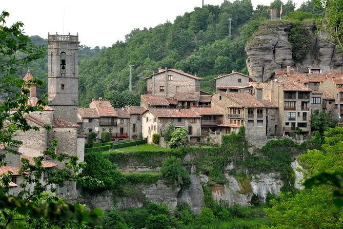 Pyrenees Medieval Village Hike from Barcelona - The Sum Up