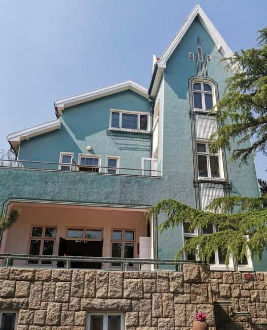 Qingdao: Badaguan Scenic Area Guided Walking Tour - A Complete Look at the Qingdao Badaguan Scenic Area Guided Walk