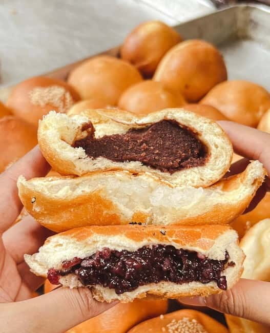 Qingdao Night Bites & Hidden Alleys: Local Flavor Walk Feast - Why This Tour Works Well