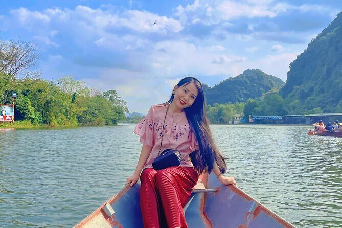 Quang Phu Cau Incense Village And Perfume Pagoda Full-Day Tour - Key Points