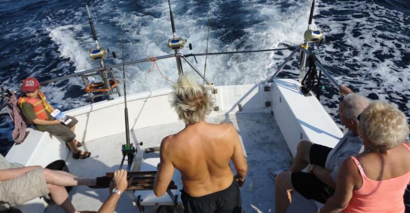 Quarteira: Algarve Reef Fishing Boat Trip with Gear - Quarteira: Algarve Reef Fishing Boat Trip with Gear