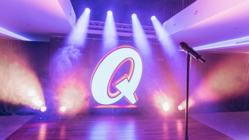 Quatsch Comedy Club Hamburg: Die Live Show - A Deep Dive into the Hamburg Comedy Scene at Quatsch Comedy Club
