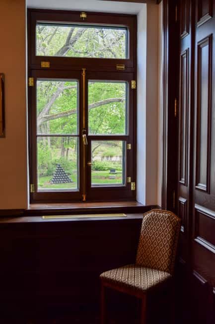 Quebec City : Guided Tour & Gin at the Quebec Garrison Club - FAQs