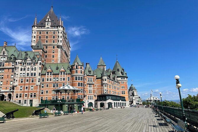 Quebec City Highlights with a private driver (2h) - A Deep Dive into Quebec City Highlights with a Private Driver