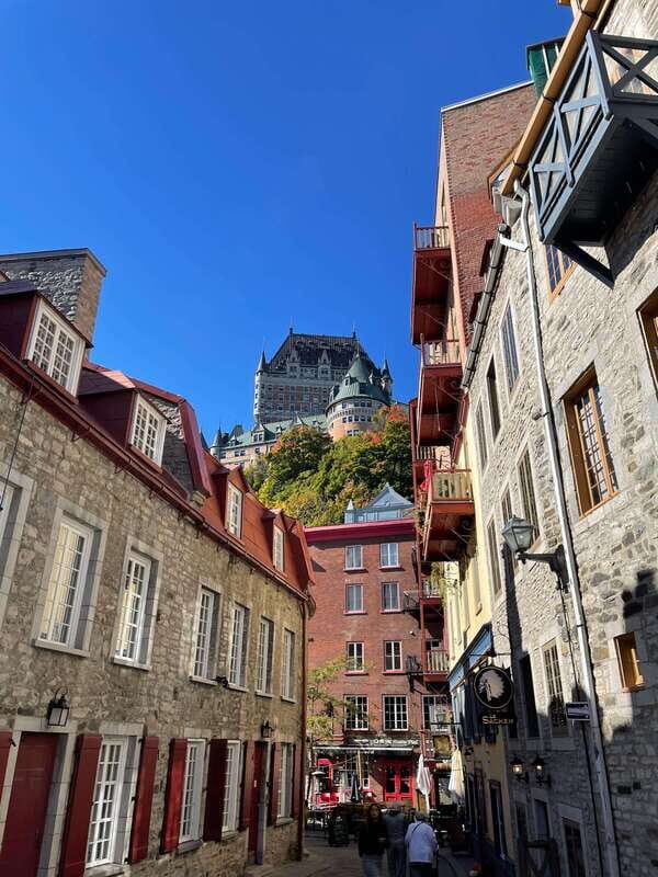 Quebec City: Historic District Walking Tour (2h) - Discover Old Quebec with a Personal Touch