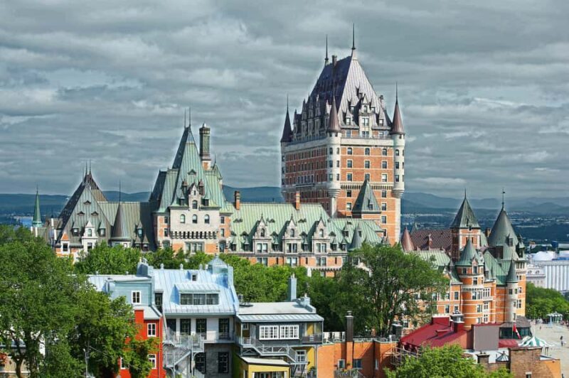 Quebec City: Private Walking Tour with a Local - Authenticity and Local Flavor: Why Travelers Love It