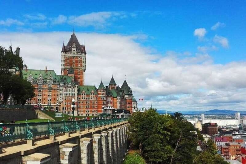 Quebec: Private custom tour with a local guide - FAQ