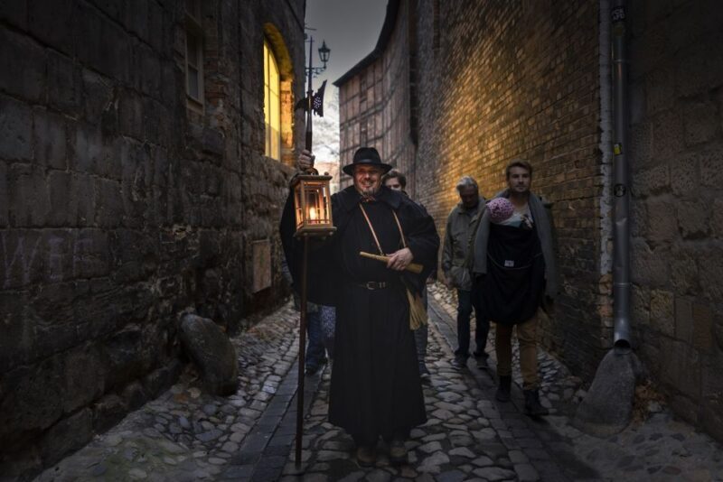 Quedlinburg: Historical Old Town Evening Walking Tour - Frequently Asked Questions
