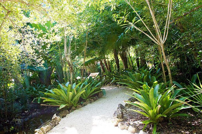 Queen Elizabeth II Botanic Park and Pedro St James Castle Tour in Grand Cayman - Who Should Consider This Tour?