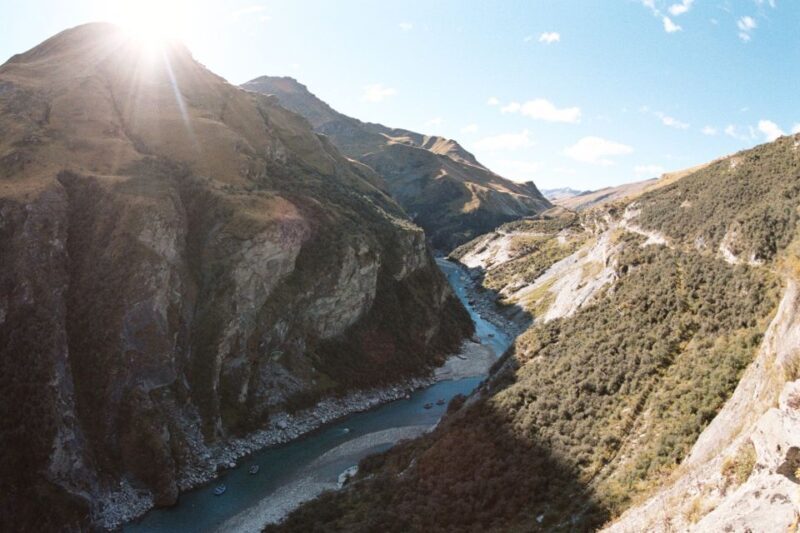 Queenstown: Shotover River Whitewater Rafting Adventure - In-Depth Review of the Shotover River Whitewater Rafting Adventure