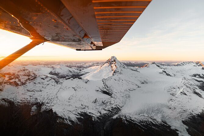 Queenstown Sunrise Glacier Scenic Flight by Glenorchy Air - An In-Depth Look at the Queenstown Sunrise Glacier Scenic Flight