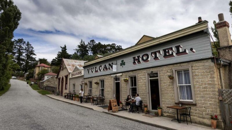 Queenstown to Middlemarch Small-Group Guided Tour (One-Way) - Exploring the Route