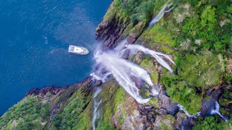Queenstown to Te Anau via Milford Sound inc Cruise & Lunch - Practical Details and Tips