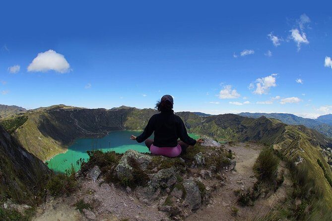 Quilotoa Lagoon and Volcanoes Avenue Day Trip with Entrances - Exploring Ecuador’s Volcanoes and Lagoon in Detail
