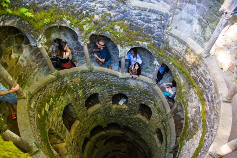 Quinta da Regaleira Skip-the-Line Ticket and Audioguide - The Audio Guide: An In-Depth Companion