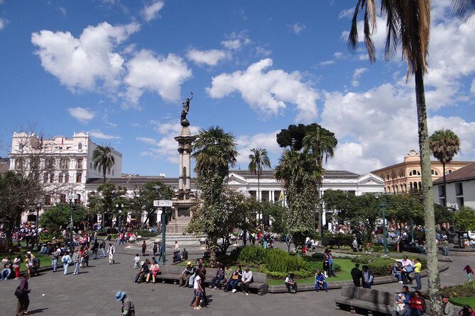 Quito Old Town and Middle of the World Private Tour - Price and Value Analysis