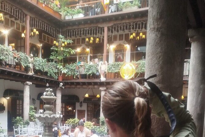 Quito Old Town Free Walking tour Cacao Taste included! - Who is This Tour For?