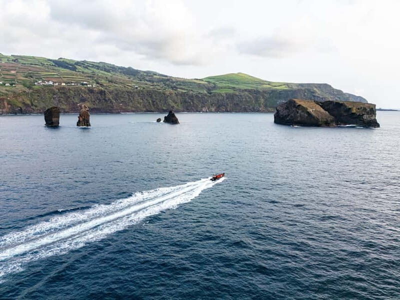 Rabo de Peixe - Mosteiros & Capelas Super Expedition - Exploring São Miguel’s West Coast on a Boat