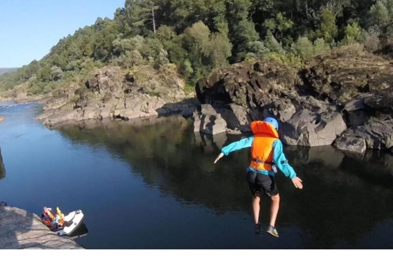 RADICAL ADVENTURE IN MELGAÇO: RAFTING ON THE MINHO RIVER - Key Points