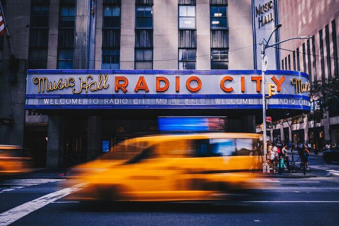 Radio City Music Hall Tour Experience - Key Points