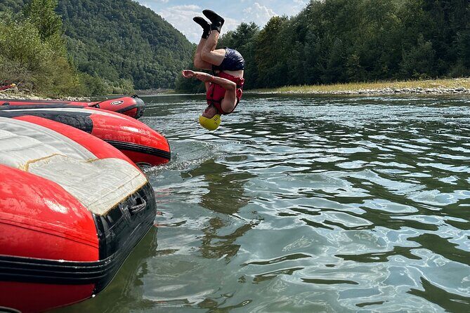Rafting activity with family in Lucca - Exploring the Details of the Lucca Rafting Experience