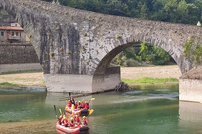 Rafting activity with family in Lucca - Frequently Asked Questions