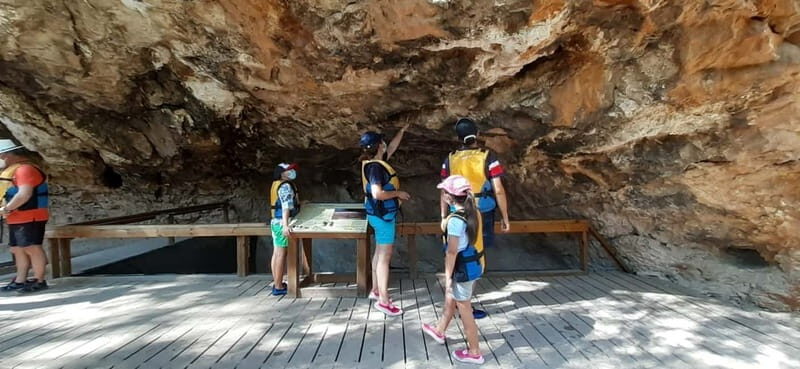 Rafting en Almadenes y Cuevas arte rupestre - Authentic Experiences and Practical Tips